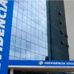 Dólar cai para R$ 5,41 e fecha no menor nível em duas semanas