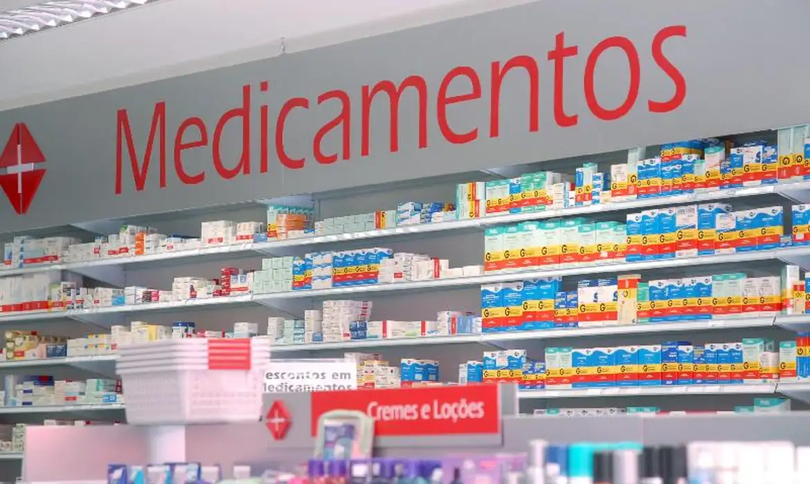 Teto para reajuste de medicamentos será divulgado nesta segunda